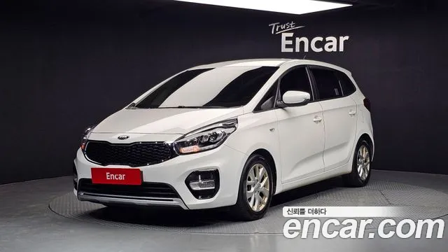 Kia Carens 2018 — фото 1