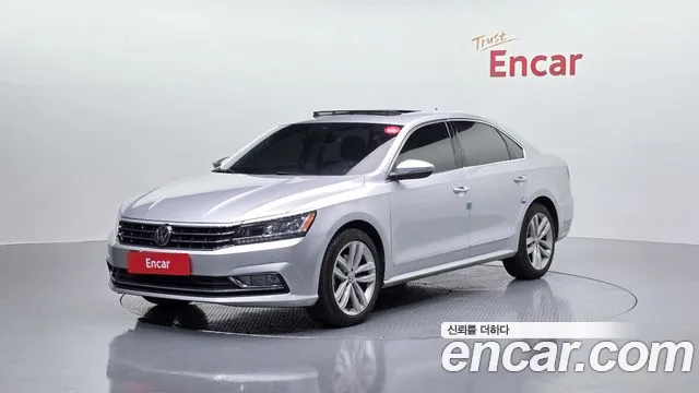 Volkswagen Passat 2018 — фото 1