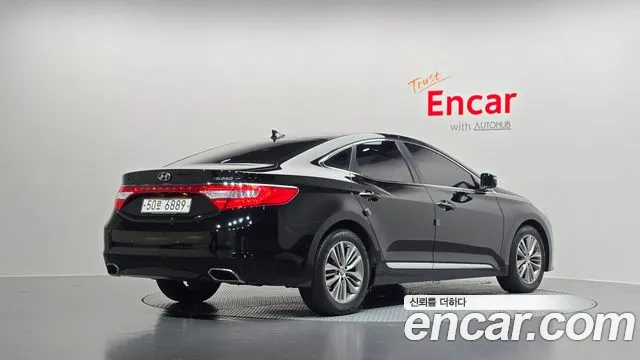 Hyundai Grandeur 2015 — фото 2