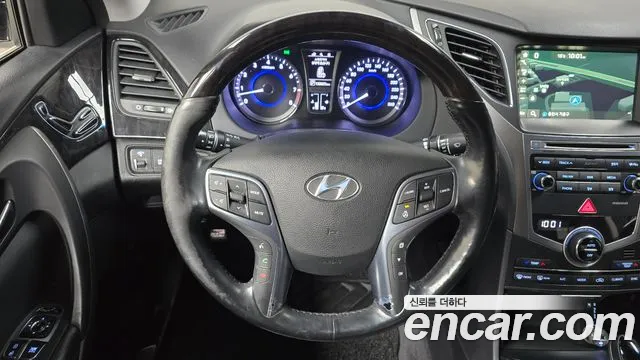 Hyundai Grandeur 2015 — фото 13