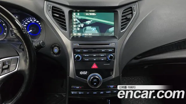 Hyundai Grandeur 2015 — фото 14
