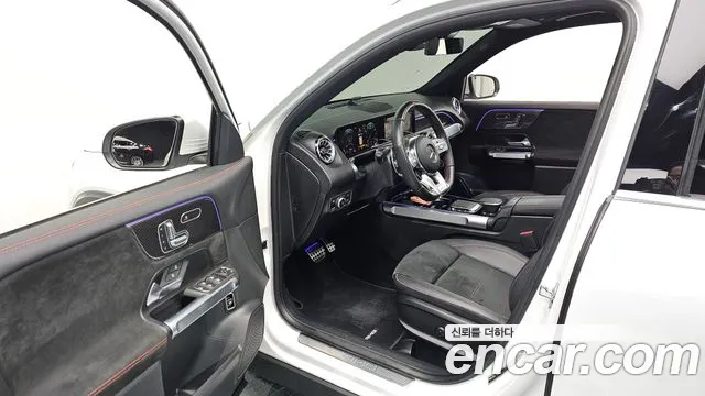 Mercedes-Benz GLB-Class 2023 — фото 11