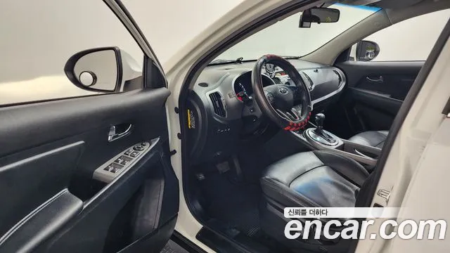Kia Sportage 2015 — фото 10