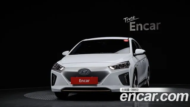 Hyundai Ioniq 2018 — фото 3