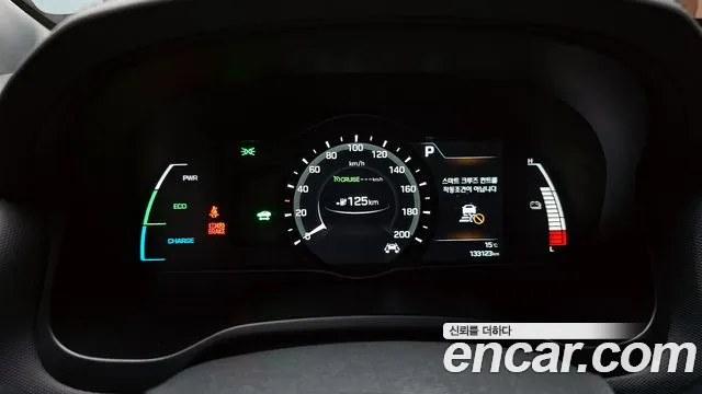 Hyundai Ioniq 2018 — фото 8