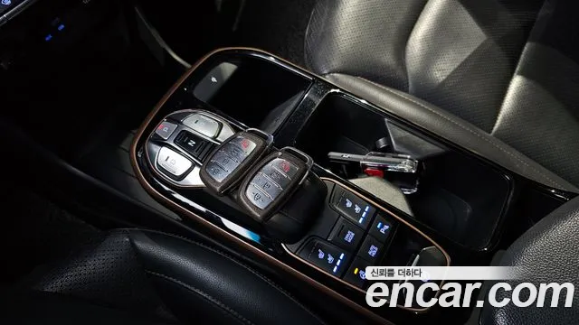 Hyundai Ioniq 2018 — фото 9