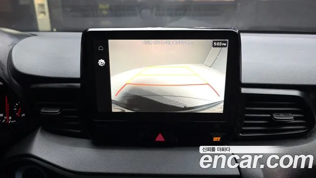 Hyundai Veloster 2021 — фото 15