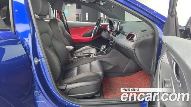 Hyundai i30 2019 — фото 11