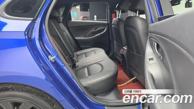 Hyundai i30 2019 — фото 12