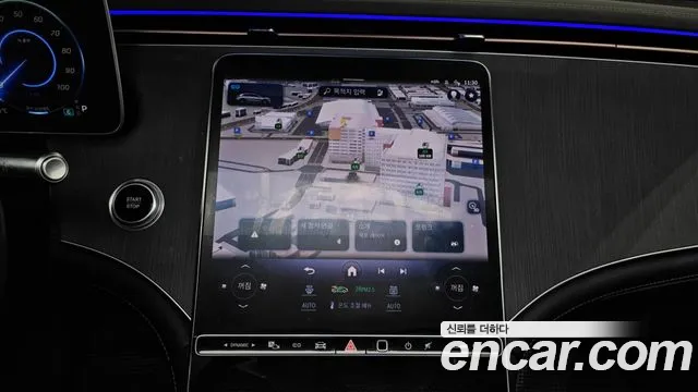 Mercedes-Benz EQS 2023 — фото 15