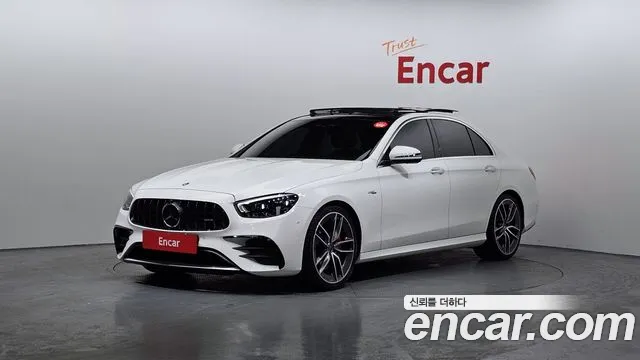 Mercedes-Benz E-Class 2022 — фото 3