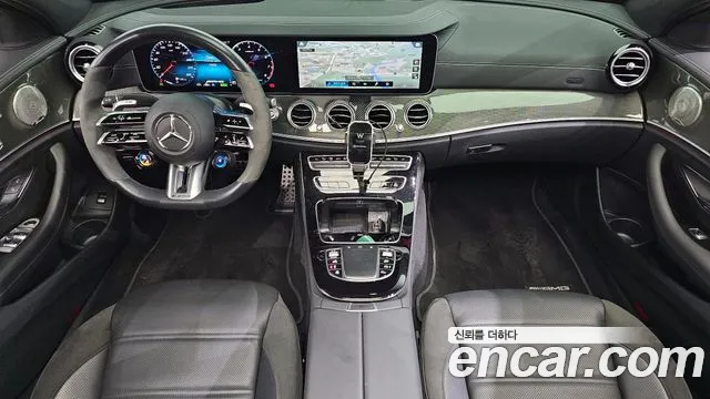 Mercedes-Benz E-Class 2022 — фото 7