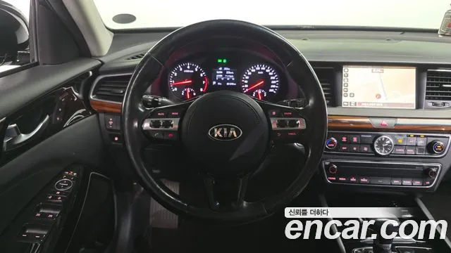 Kia K7 2016 — фото 13