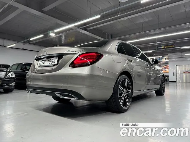 Mercedes-Benz C-Class 2019 — фото 7