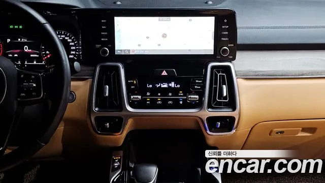 Kia Sorento 2022 — фото 16