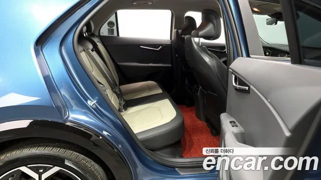 Kia Niro 2024 — фото 12