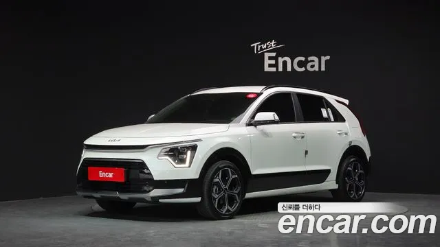 Kia Niro 2025 — фото 1
