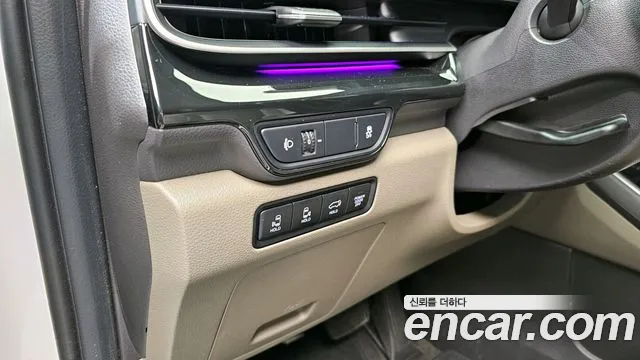 Kia Canival 2025 — фото 16