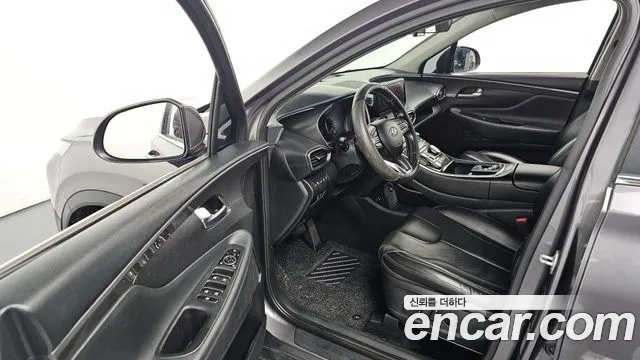 Hyundai Santafe 2021 — фото 10