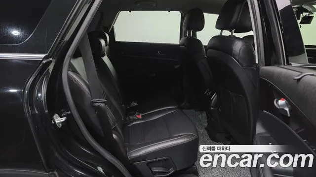 Kia Sorento 2017 — фото 12