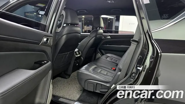 KG_Mobility_Ssangyong Rexton 2018 — фото 13
