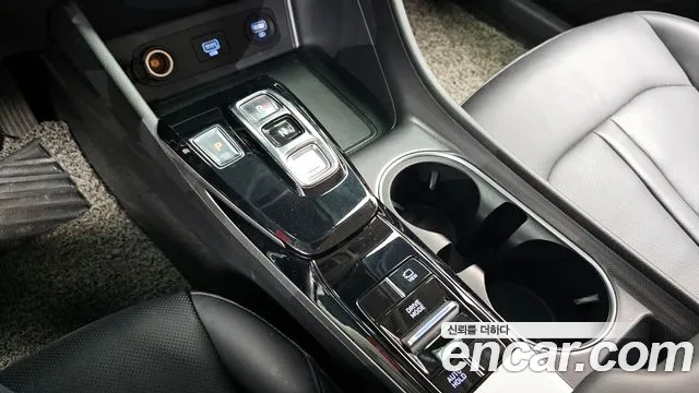 Hyundai Sonata 2020 — фото 9