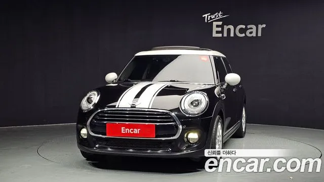 Mini Cooper 2018 — фото 3