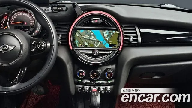 Mini Cooper 2018 — фото 15
