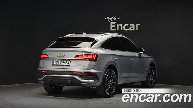 Audi Q5 2023 — фото 2