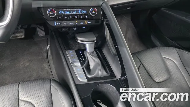 Hyundai AVANTE 2021 — фото 9