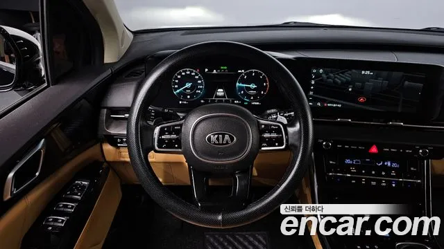 Kia Canival 2021 — фото 13
