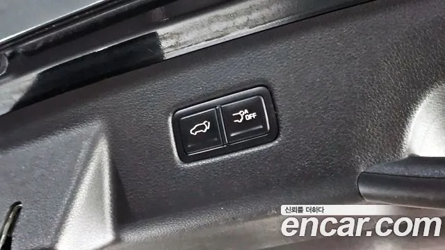 Kia Canival 2021 — фото 17