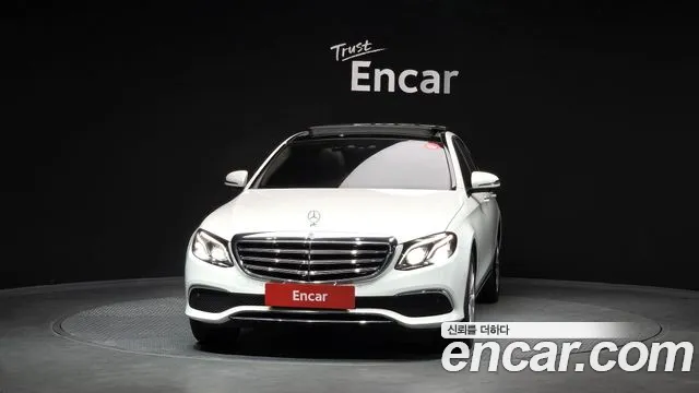 Mercedes-Benz E-Class 2019 — фото 3