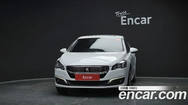 Peugeot 508 2015 — фото 3
