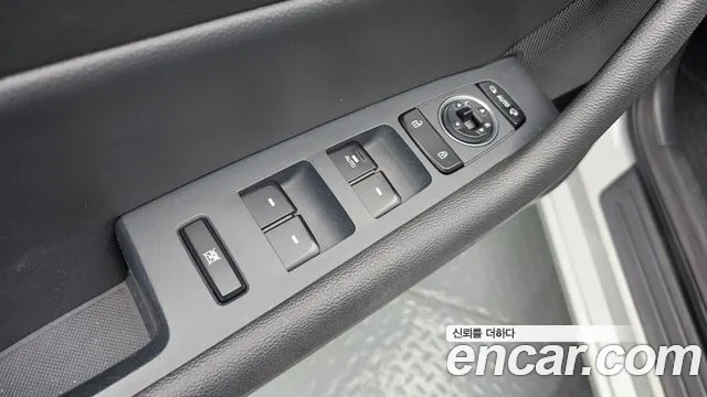 Hyundai Sonata 2017 — фото 15