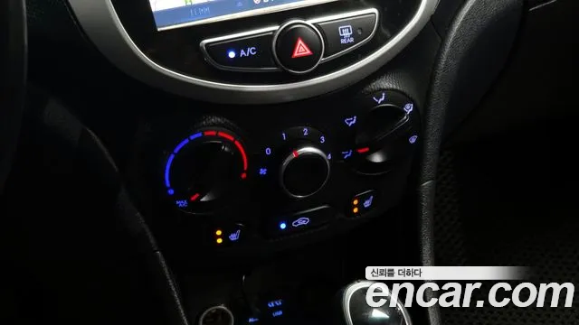 Hyundai Accent 2016 — фото 16
