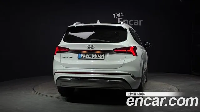 Hyundai Santafe 2023 — фото 4