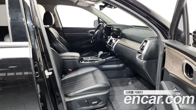 Kia Sorento 2021 — фото 11