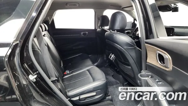 Kia Sorento 2021 — фото 12