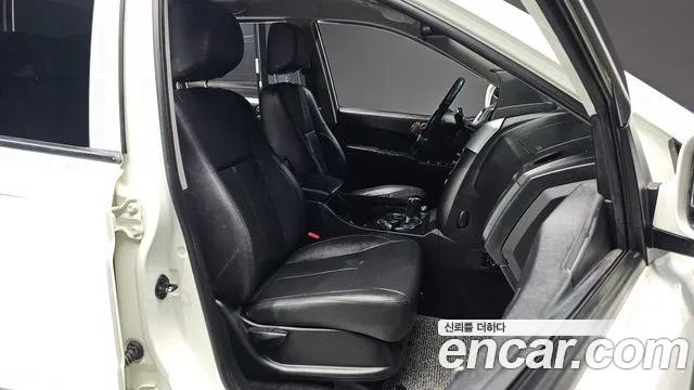 KG_Mobility_Ssangyong KORANDO 2017 — фото 10