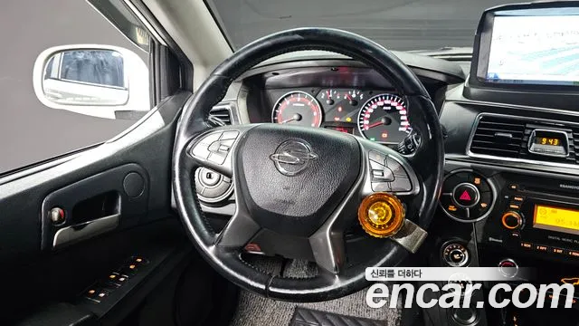 KG_Mobility_Ssangyong KORANDO 2017 — фото 13