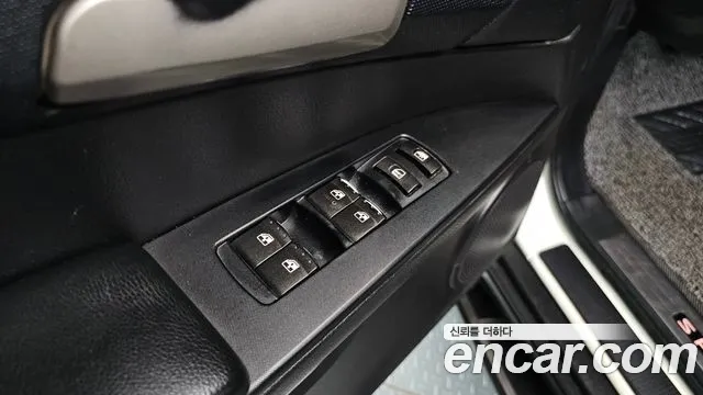 KG_Mobility_Ssangyong KORANDO 2017 — фото 18