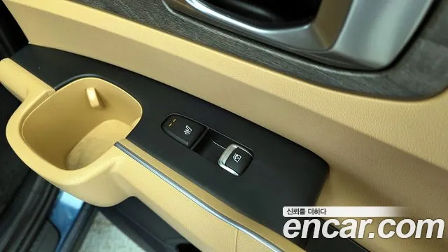 Kia Sorento 2022 — фото 19