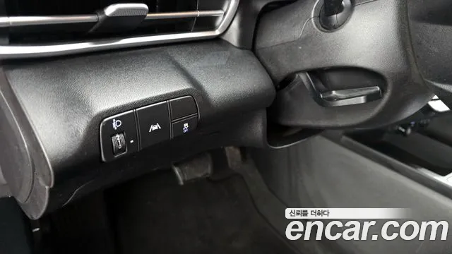 Hyundai AVANTE 2021 — фото 18