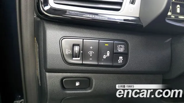 Kia Niro 2018 — фото 18