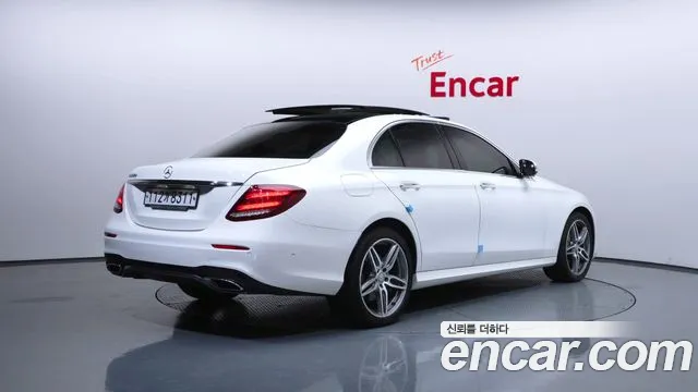 Mercedes-Benz E-Class 2017 — фото 2