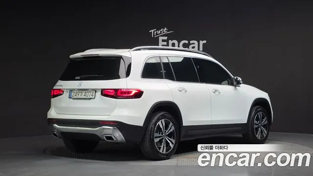 Mercedes-Benz GLB-Class 2022 — фото 2