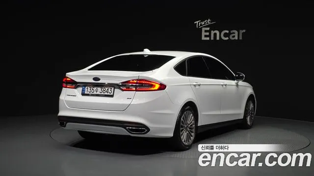 Ford Mondeo 2020 — фото 2