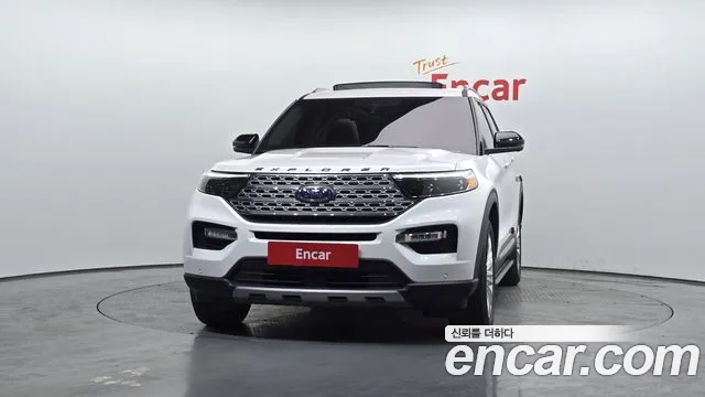 Ford Explorer 2021 — фото 3