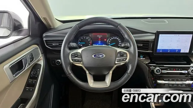 Ford Explorer 2021 — фото 13